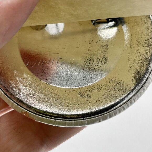 Lot of 2 Vintage 80s 90s Funny Pin Back Buttons – "...but Mom knows better. " - Picture 4 of 4